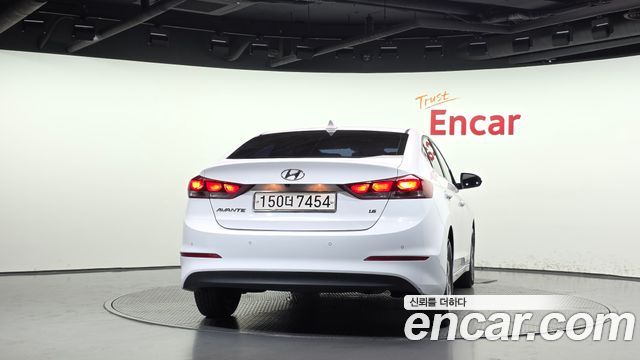 Hyundai AVANTE из Кореи Encar