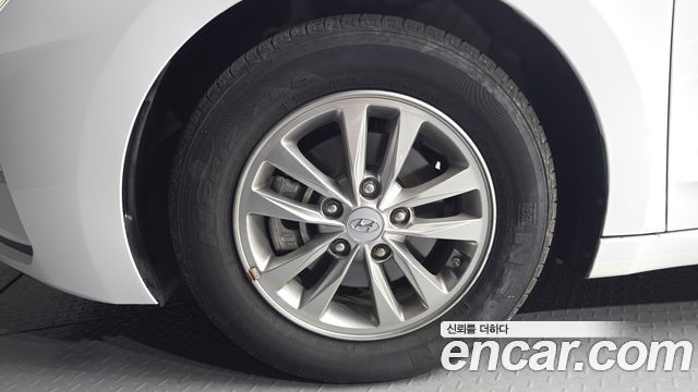 Hyundai AVANTE 1.6 Smart — пробег 58 264 км — фото 5 из 5