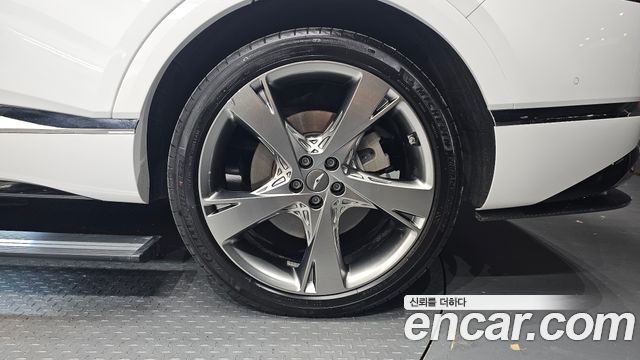 Genesis GV80 из Кореи Encar