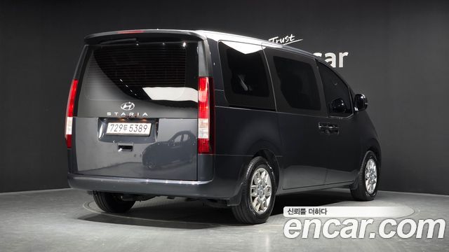 Hyundai Staria из Кореи Encar