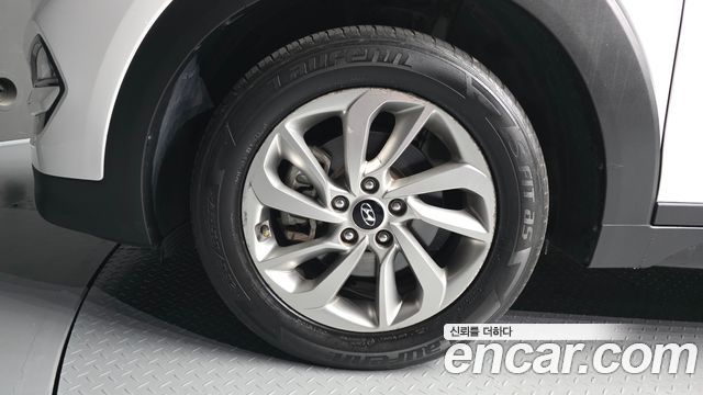 Hyundai Tucson из Кореи Encar