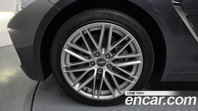 Genesis G70 из Кореи Encar
