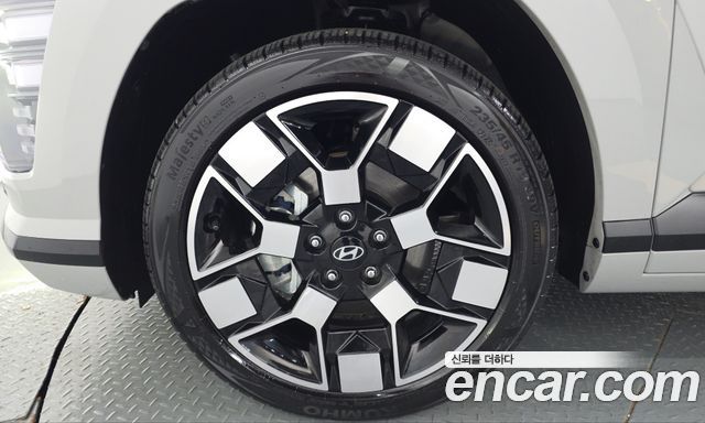 Hyundai Kona из Кореи Encar
