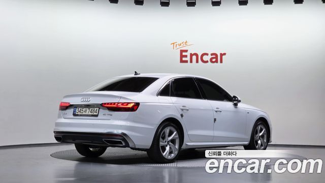 Audi A4 40 TFSI Premium — пробег 44 409 км — фото 2 из 5