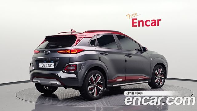Hyundai Kona из Кореи Encar