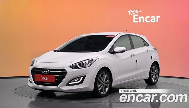 Hyundai i30 Diesel 1.6 PYL — пробег 109 057 км — фото 1 из 5
