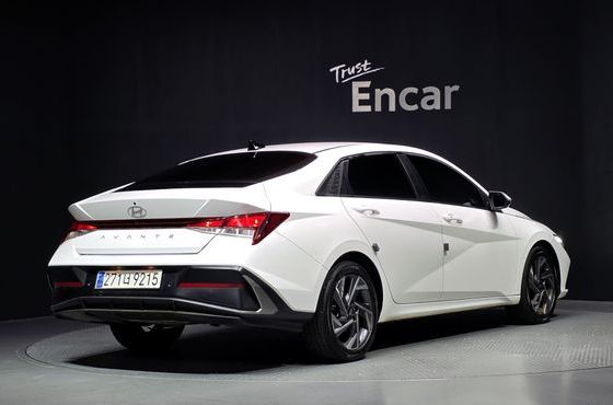 Hyundai AVANTE 1.6 Modern — пробег 38 939 км — фото 2 из 5