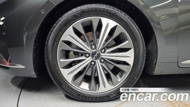 Kia K8 из Кореи Encar