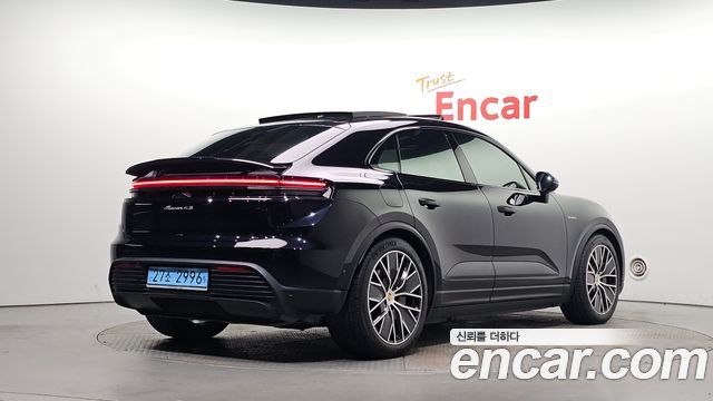 Porsche Macan 4S — пробег 27 004 км — фото 2 из 5