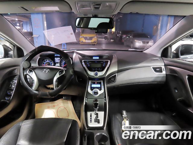 Hyundai AVANTE M16 GDI Premier — пробег 114 010 км — фото 5 из 5