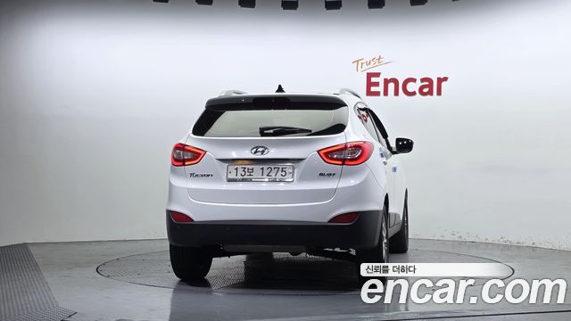 Hyundai Tucson Diesel 2.0 2WD Modern — пробег 200 085 км — фото 4 из 5