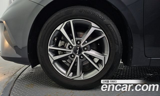 Kia K3 из Кореи Encar