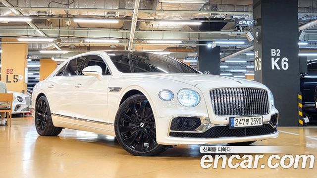 Bentley Flying Spur 6.0 — пробег 56 000 км — фото 5 из 5