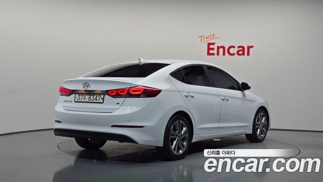 Hyundai AVANTE из Кореи Encar