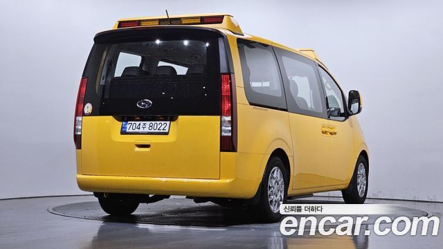 Hyundai Staria из Кореи Encar