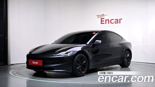 Tesla Model 3 RWD — пробег 22 528 км — фото 1 из 5