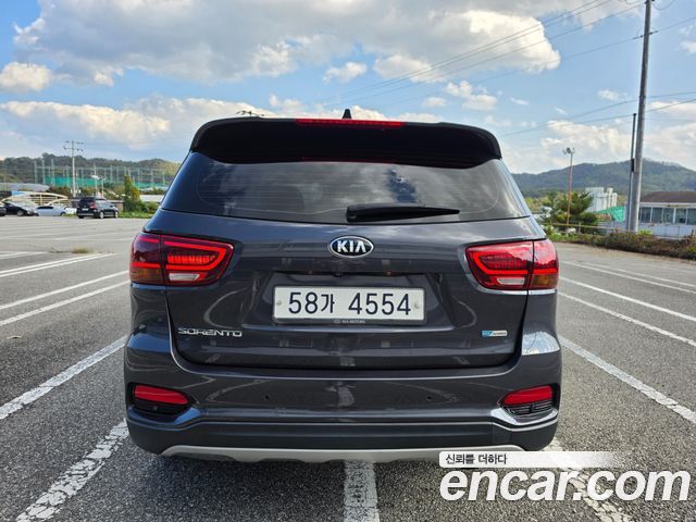 Kia Sorento Diesel 2.0 2WD Noblesse — пробег 92 200 км — фото 4 из 5