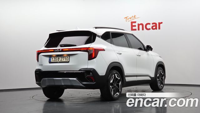 Kia Seltos из Кореи Encar