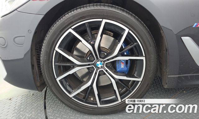 BMW 5-Series 530i M Sport Package — пробег 93 620 км — фото 5 из 5