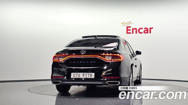 Hyundai Grandeur 2.4 Premium — пробег 97 314 км — фото 4 из 5