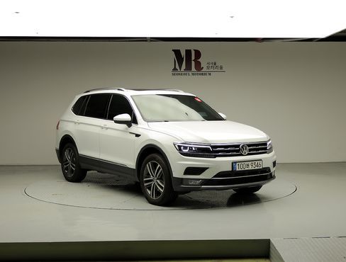 Volkswagen Tiguan 2.0 TDI Prestige — пробег 25 501 км — фото 2 из 5