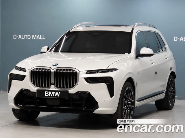 BMW X7 xDrive 40i M Sport 7STR — пробег 67 340 км — фото 1 из 5