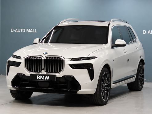 BMW X7 xDrive 40i M Sport 7STR — пробег 67 340 км — фото 1 из 5
