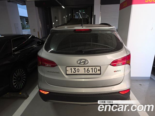 Hyundai Santafe Diesel(e-VGT) 2.0 2WD Exclusive — пробег 188 855 км — фото 4 из 5
