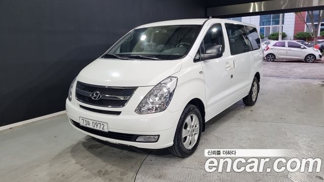 Hyundai Starex 4WD 12-Seater Wagon CVX Luxury — пробег 163 488 км — фото 1 из 5