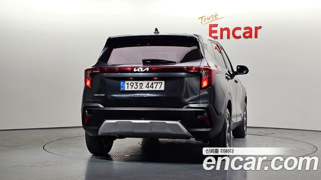 Kia Seltos из Кореи Encar
