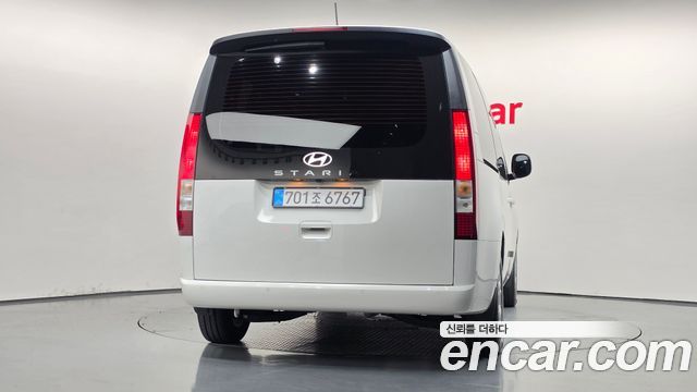 Hyundai Staria из Кореи Encar