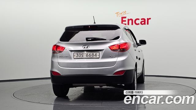 Hyundai Tucson Diesel 2WD X20 Deluxe — пробег 167 952 км — фото 4 из 5