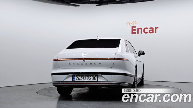 Hyundai Grandeur Exclusive — пробег 27 604 км — фото 4 из 5