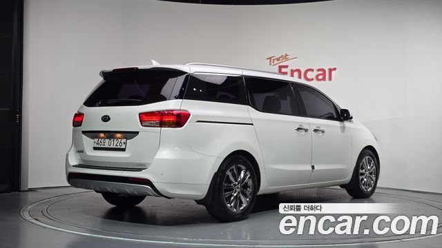 Kia Carnival Gasoline 9-seater Noblesse — пробег 168 764 км — фото 2 из 5