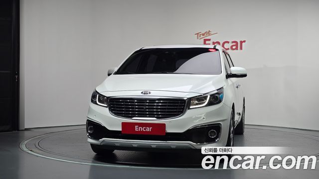 Kia Carnival Gasoline 9-seater Noblesse — пробег 168 764 км — фото 3 из 5