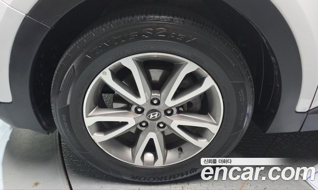 Hyundai Santafe Diesel(e-VGT) 2.0 2WD Premium — пробег 105 349 км — фото 5 из 5