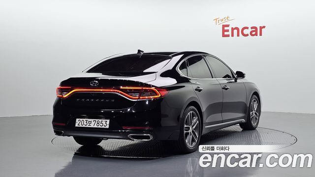 Hyundai Grandeur из Кореи Encar