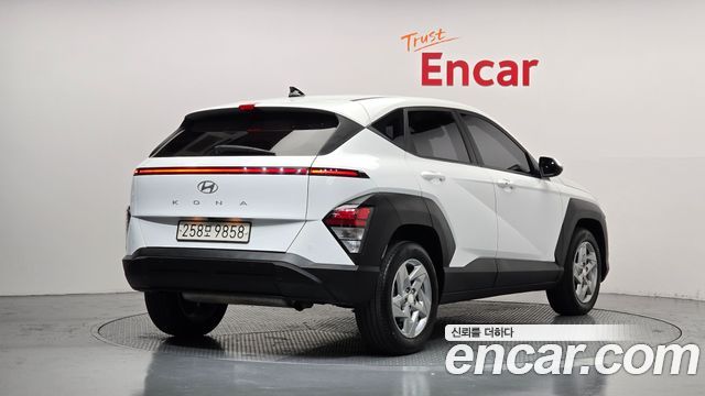 Hyundai Kona из Кореи Encar