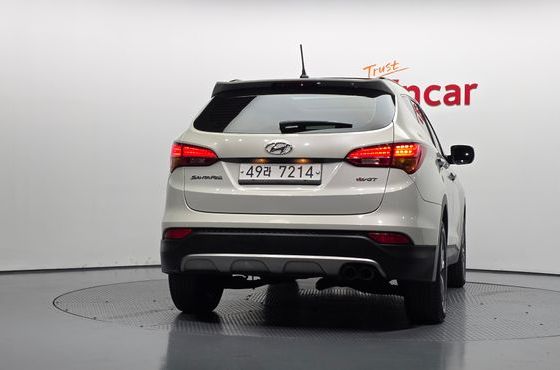 Hyundai Santafe Diesel(e-VGT) 2.0 2WD Premium — пробег 173 621 км — фото 4 из 5