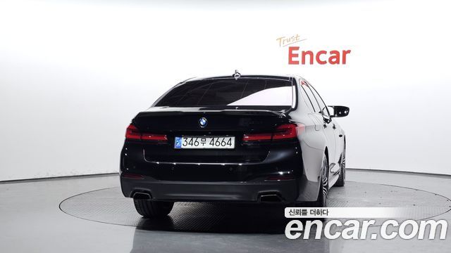 BMW 5-Series 530i M Sport Package — пробег 129 740 км — фото 4 из 5