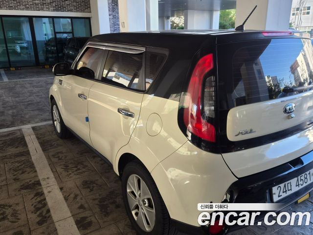 Kia Soul 1.6 Diesel Prestige — пробег 210 000 км — фото 2 из 5