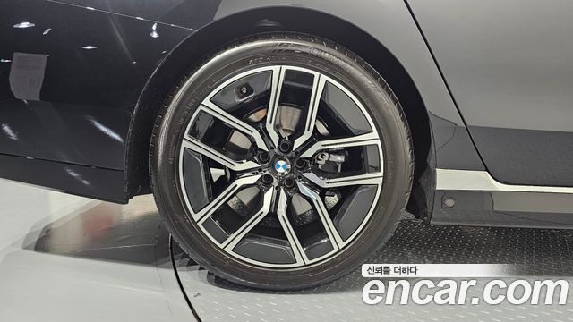 BMW 7-Series 740d xDrive M Sport — пробег 20 577 км — фото 5 из 5