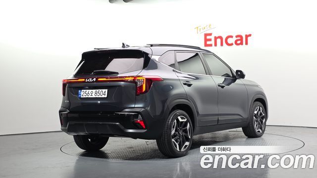 Kia Seltos из Кореи Encar