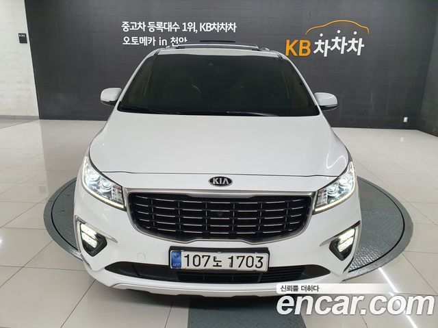 Kia Carnival из Кореи Encar