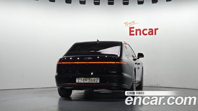 Hyundai Grandeur Honors — пробег 1 111 км — фото 4 из 5