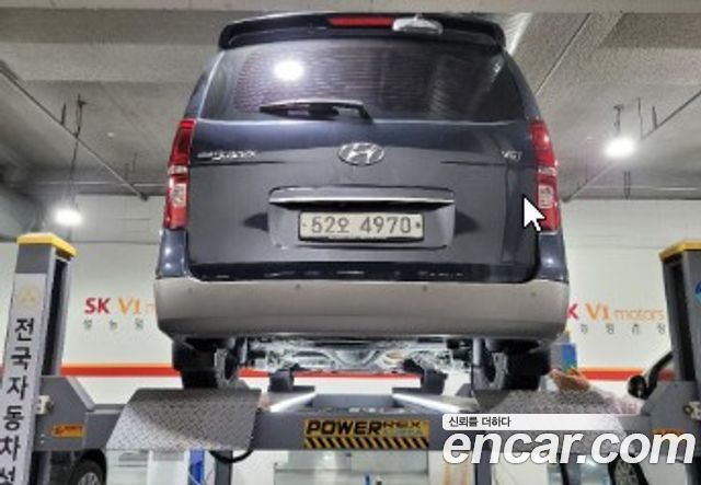 Hyundai Starex Urban 9-Seater Exclusive — пробег 21 564 км — фото 2 из 2