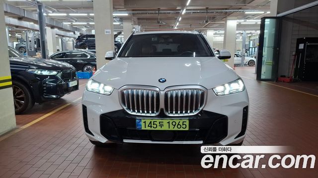 BMW X5 xDrive 40i M Sport — пробег 30 237 км — фото 2 из 5