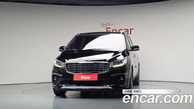 Kia Carnival из Кореи Encar