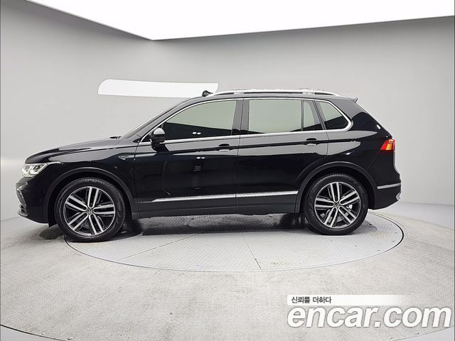 Volkswagen Tiguan 2.0 TDI Prestige — пробег 87 224 км — фото 2 из 5