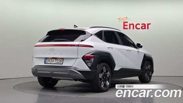 Hyundai Kona из Кореи Encar